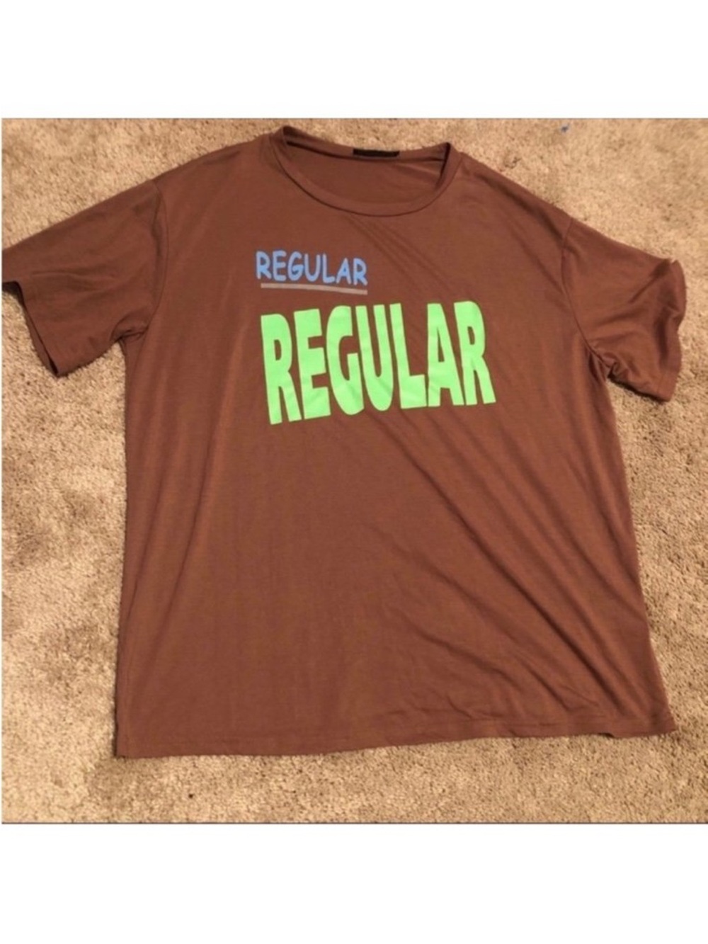 Women’s Graphic Tee | Brown | L